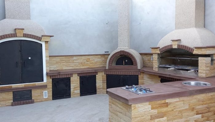 cuisine finition pierre jaune